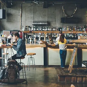 Hostel Nui. & Bar Lounge